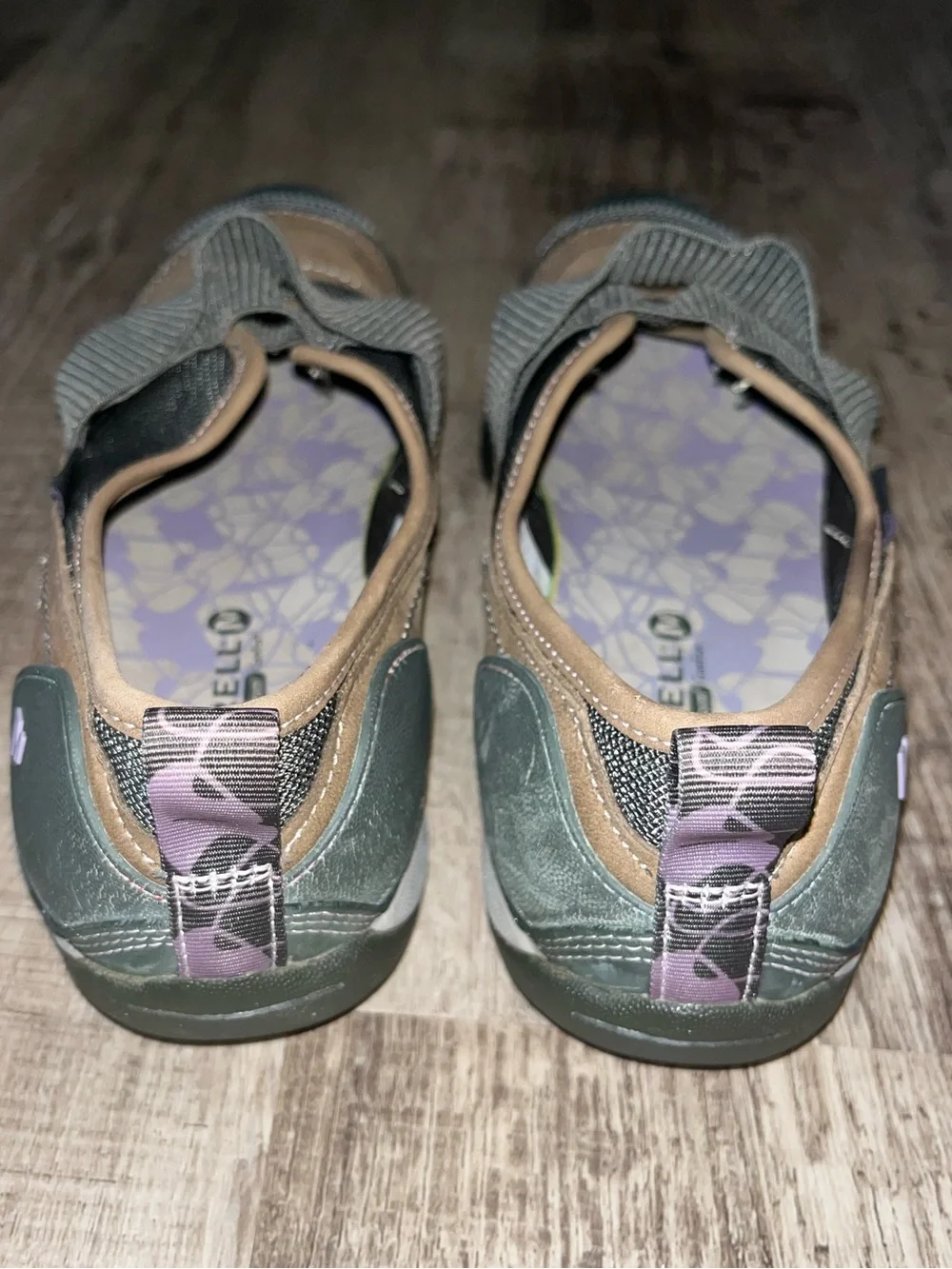 Merrell Womens Size 8 Mimosa Dusty Olive Slip On Hiking Travel Shoes EUC